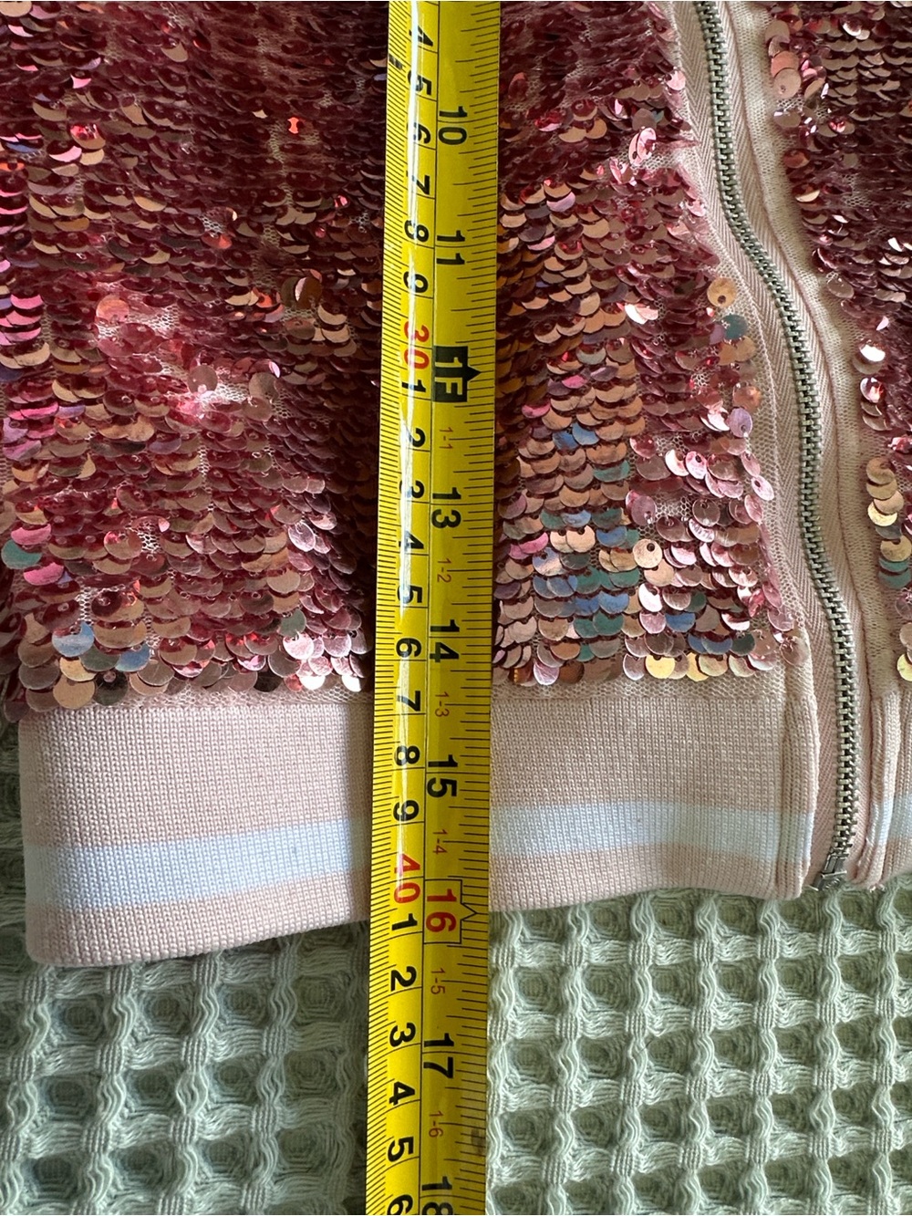 H&M Pink Sequin Unicorn Bomber Jacket in Size 4-5Y - Picture 12 of 12